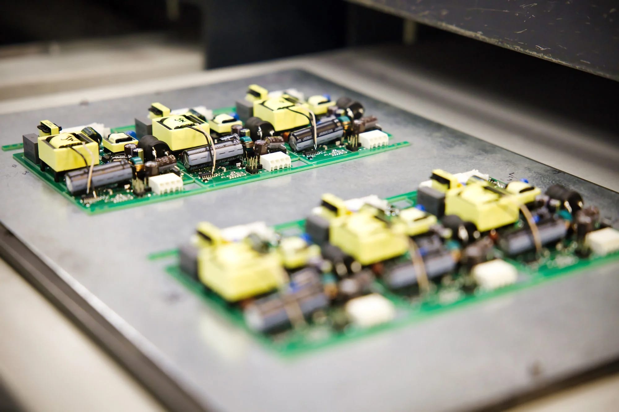 PCB Assembly Manufacturer for Prototype and Mass Production